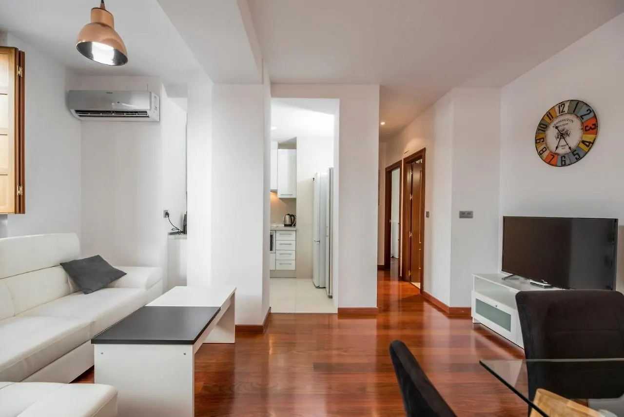 Apartment Suite Enjoy Dreams, Prime Holidays Granada